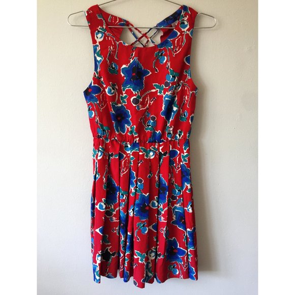 Urban Outfitters Retro Floral Summer Dress - Picture 4 of 13